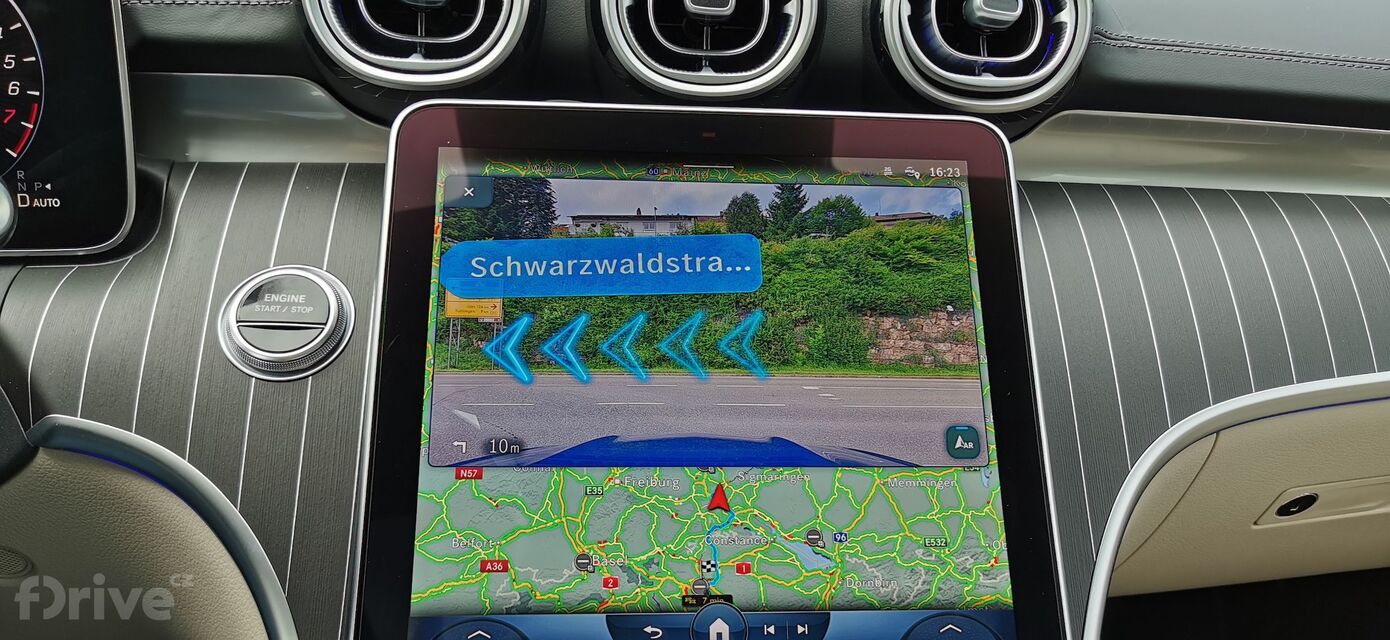 Mercedes-Benz C (2021)