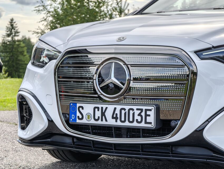Mercedes-Benz C (2026)