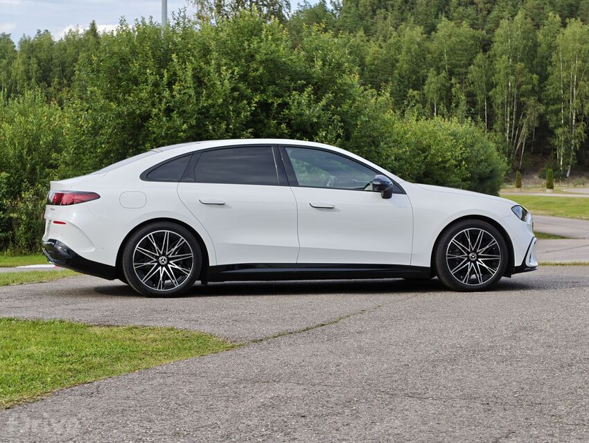 Mercedes-Benz C (2026)