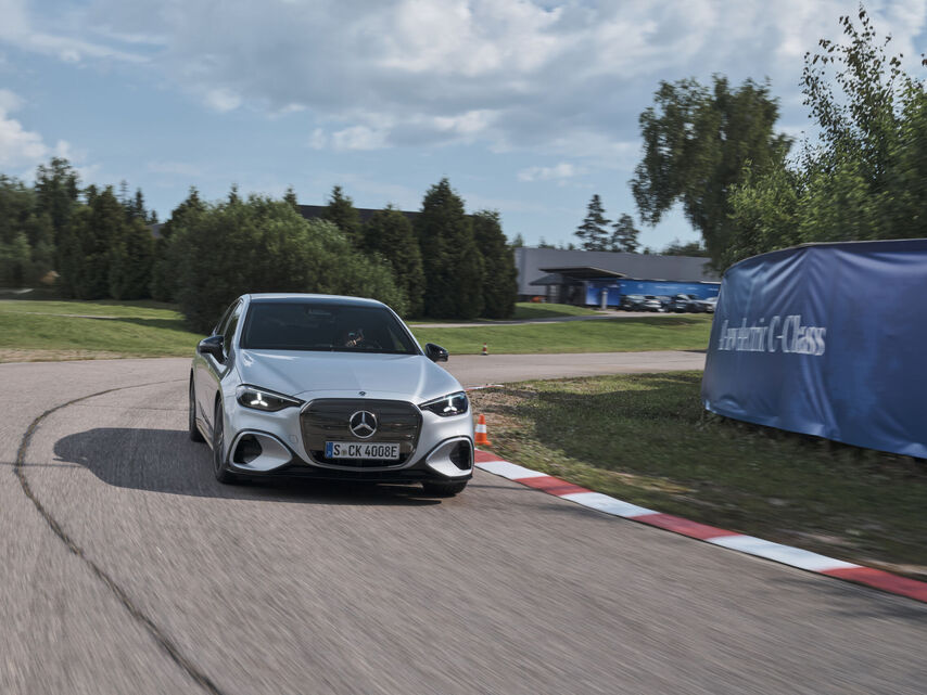 Mercedes-Benz C (2026)