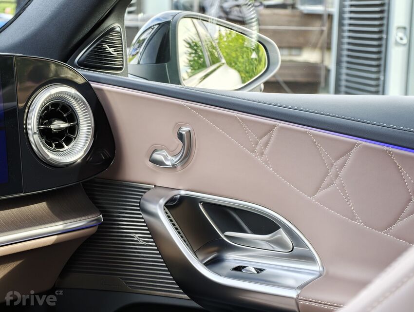 Mercedes-Benz C (2026)