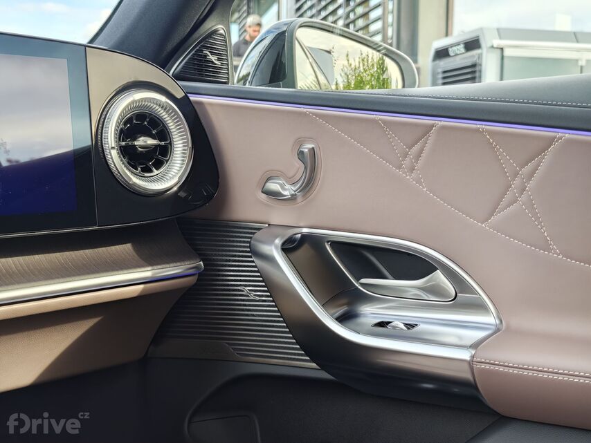Mercedes-Benz C (2026)