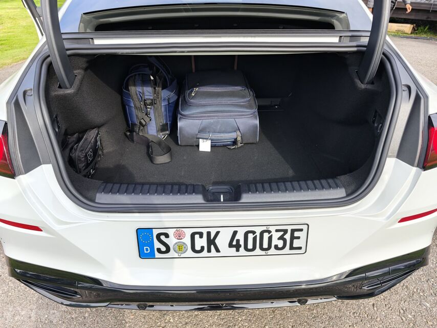 Mercedes-Benz C (2026)