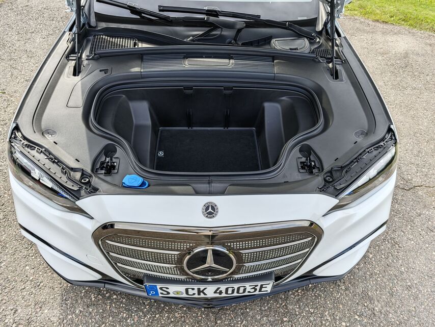 Mercedes-Benz C (2026)