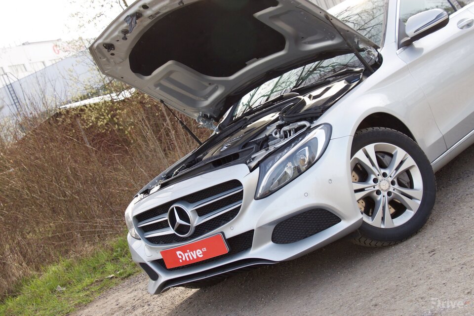 Mercedes-Benz C 350e (2015)