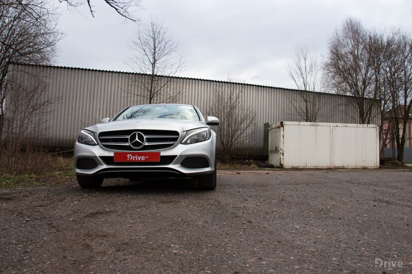 Mercedes-Benz C 350e (2015)
