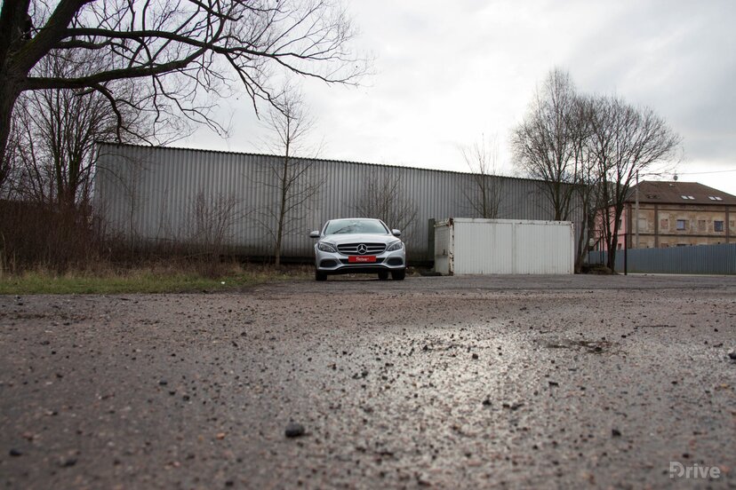 Mercedes-Benz C 350e (2015)