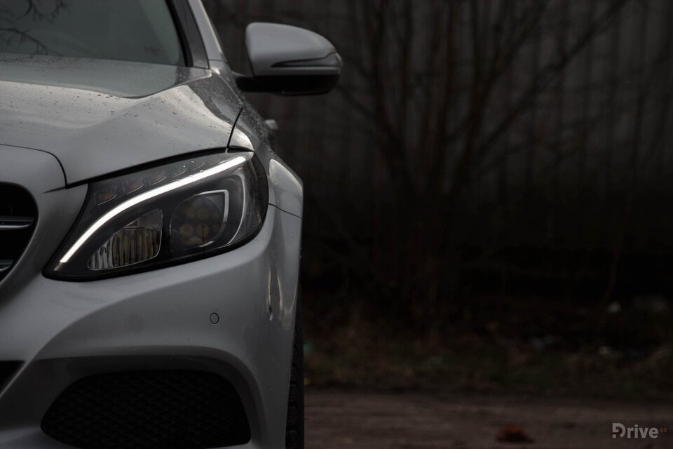 Mercedes-Benz C 350e (2015)