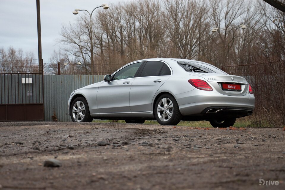 Mercedes-Benz C 350e (2015)