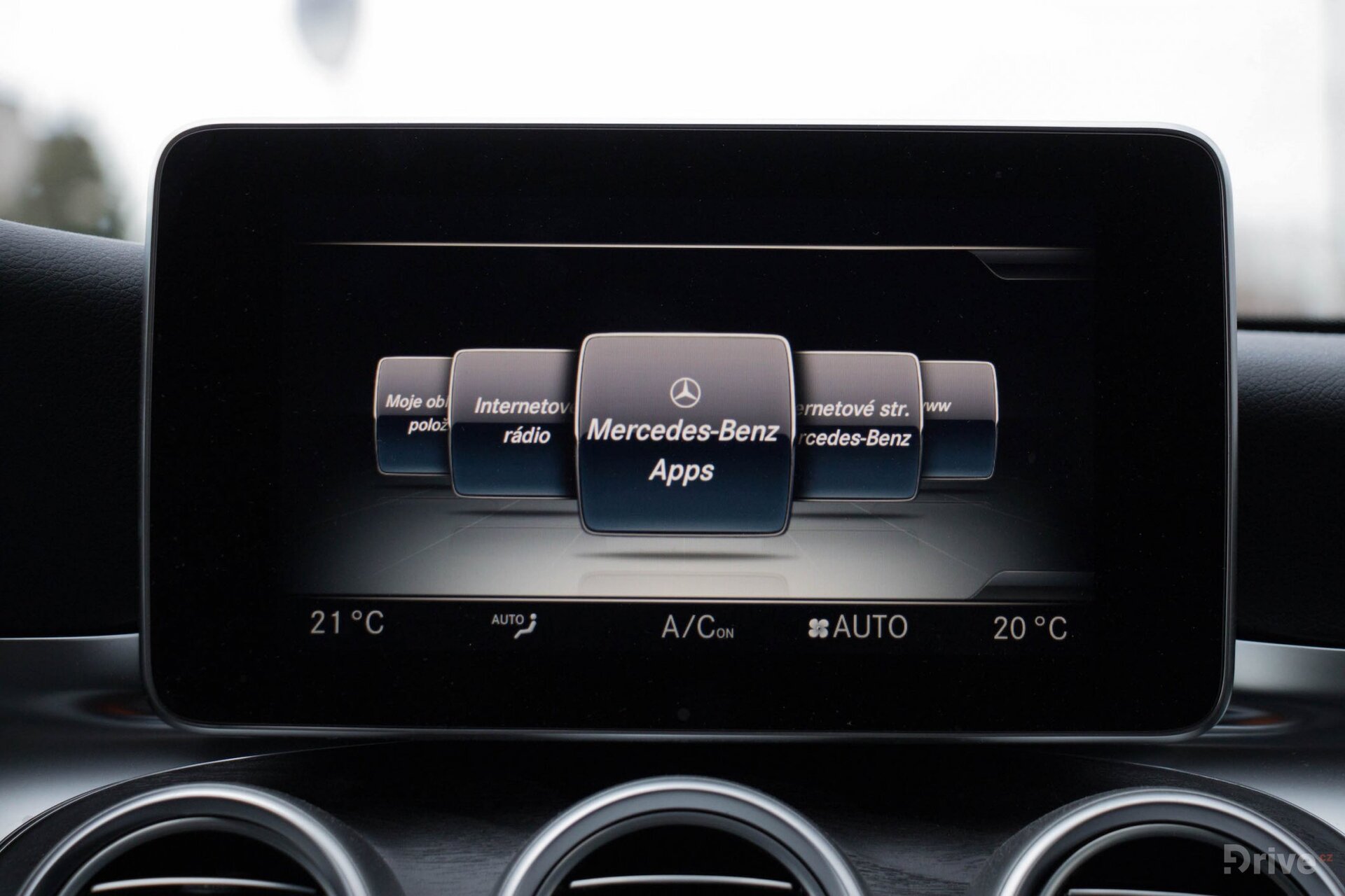 Mercedes-Benz C 350e (2015)