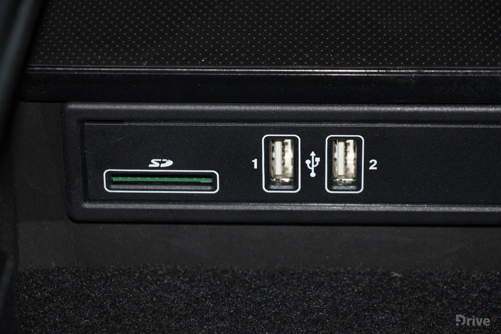 Mercedes-Benz C 350e (2015)