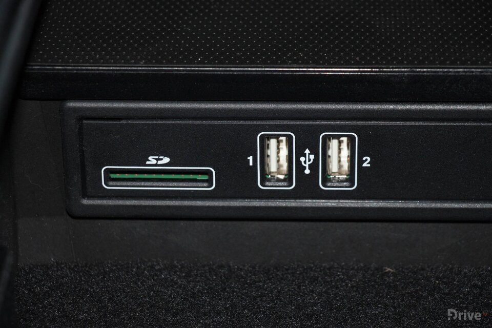 Mercedes-Benz C 350e (2015)