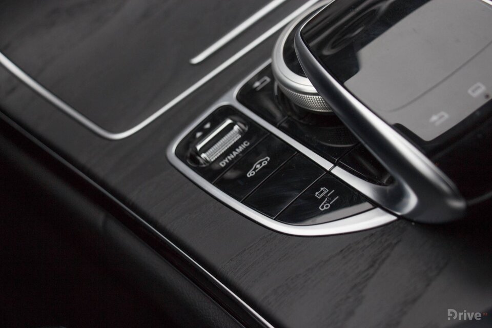 Mercedes-Benz C 350e (2015)