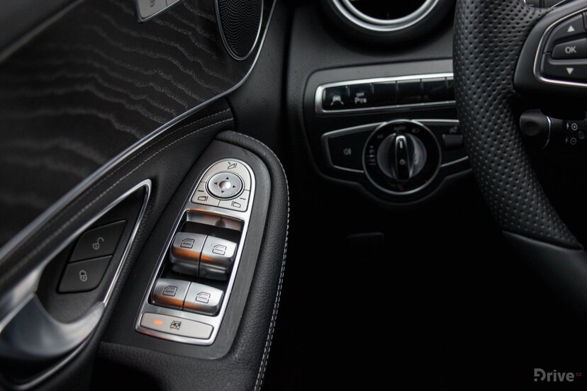 Mercedes-Benz C 350e (2015)