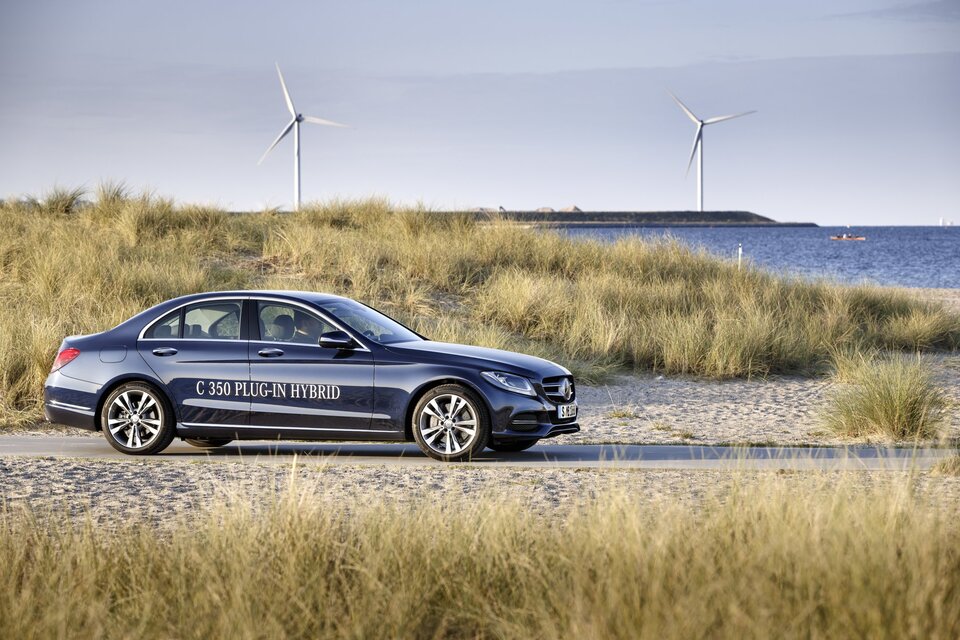 Mercedes-Benz C 350e (2015)