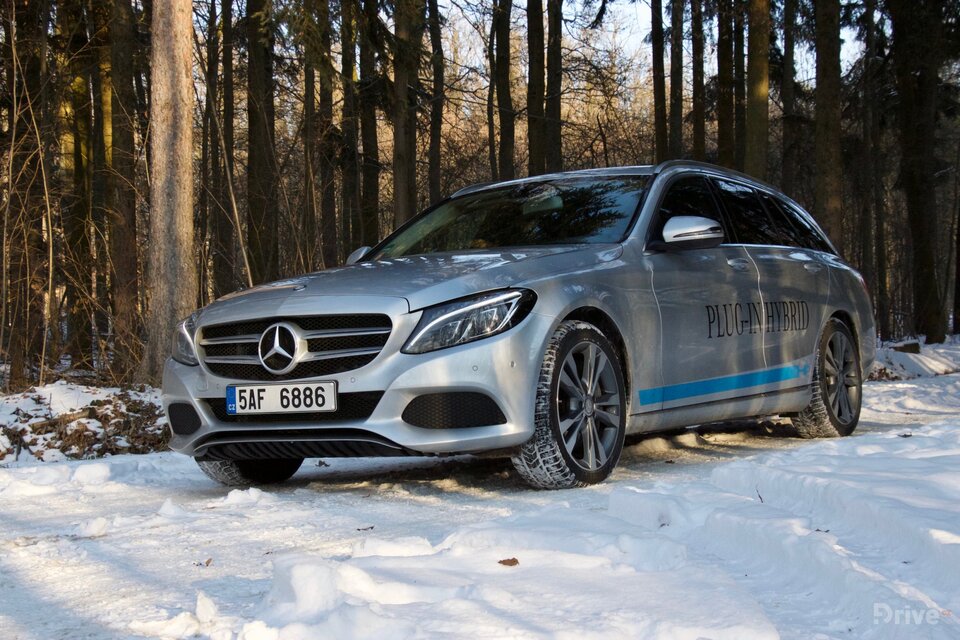 Mercedes-Benz C 350e Combi (2015)