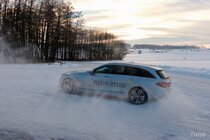 Mercedes-Benz C 350e Combi (2015)