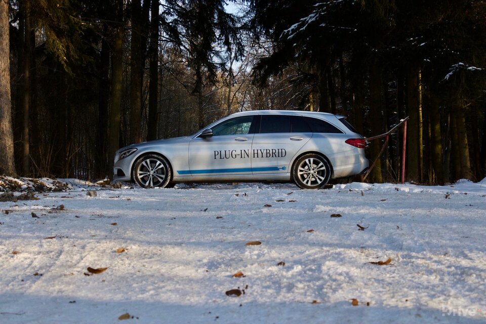 Mercedes-Benz C 350e Combi (2015)