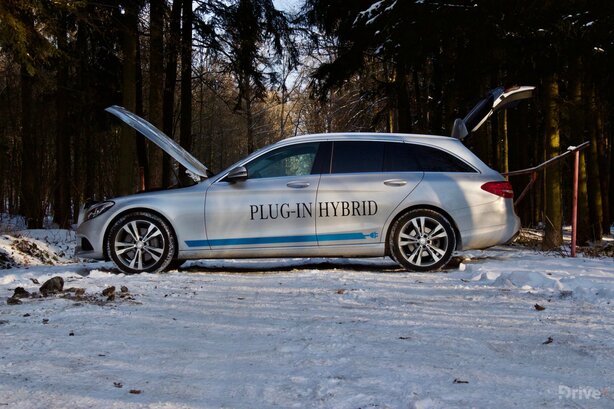 Mercedes-Benz C 350e Combi (2015)