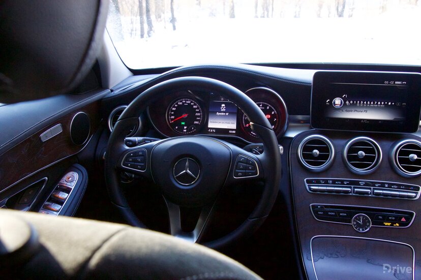 Mercedes-Benz C 350e Combi (2015)