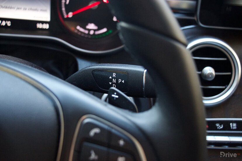 Mercedes-Benz C 350e Combi (2015)