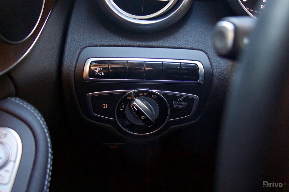 Mercedes-Benz C 350e Combi (2015)