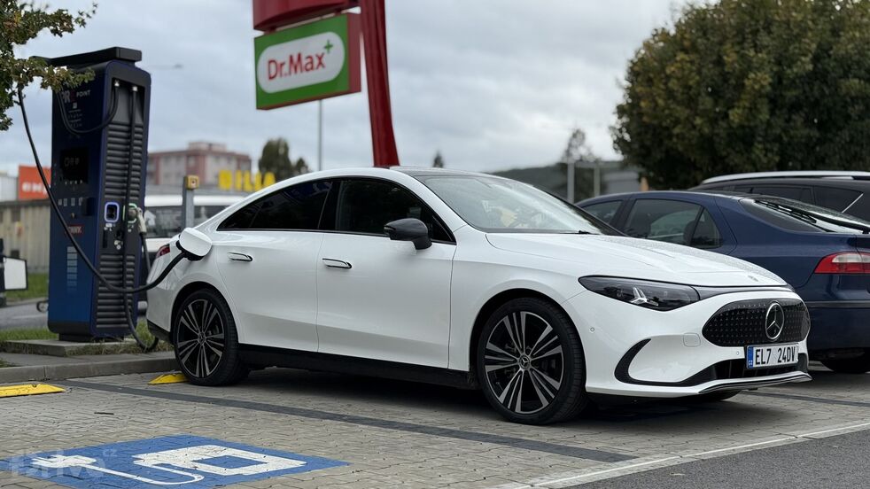 Mercedes-Benz CLA (2025)