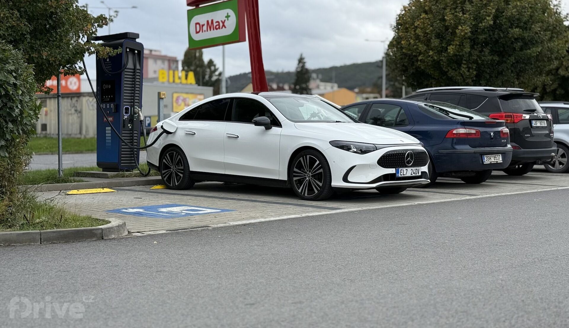 Mercedes-Benz CLA (2025)