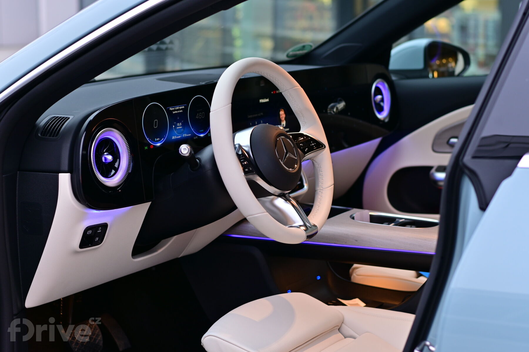 Mercedes-Benz CLA (2025)