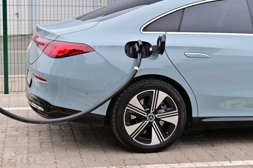 Mercedes-Benz CLA (2025)
