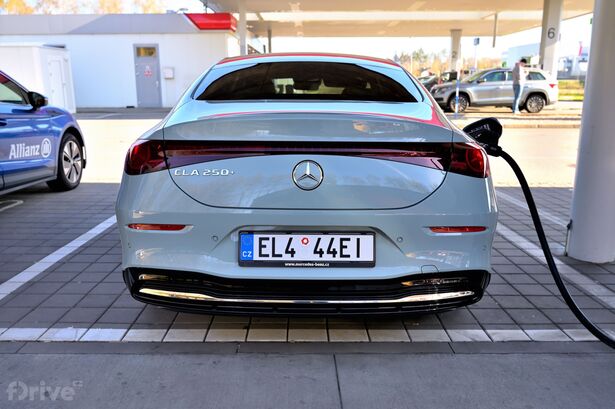 Mercedes-Benz CLA (2025)