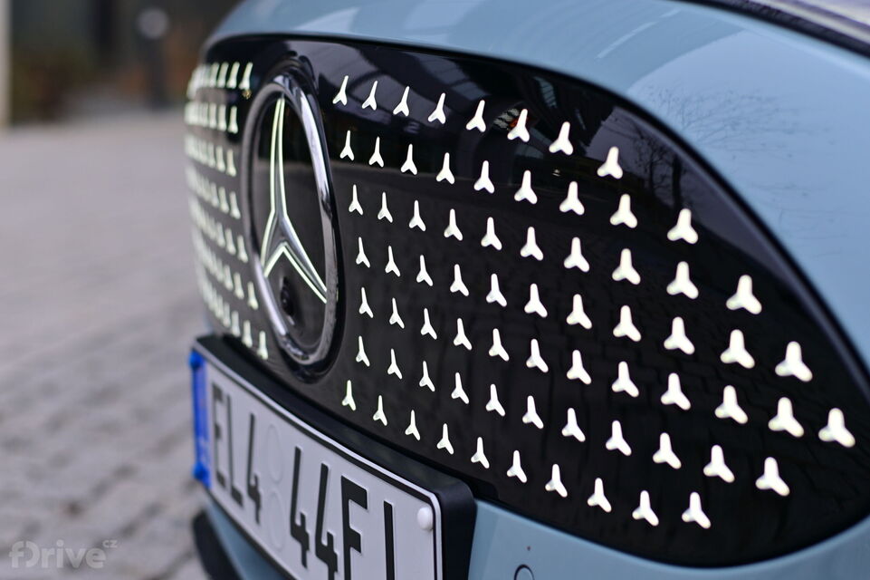 Mercedes-Benz CLA (2025)