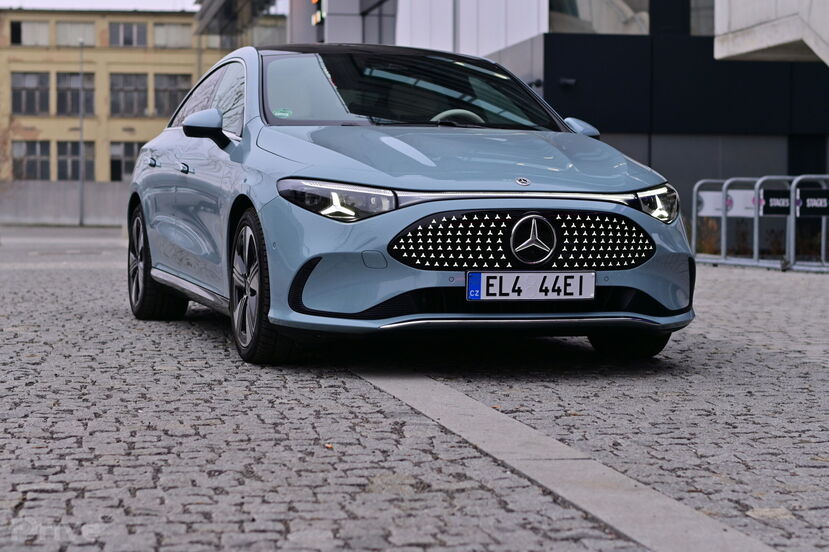 Mercedes-Benz CLA (2025)