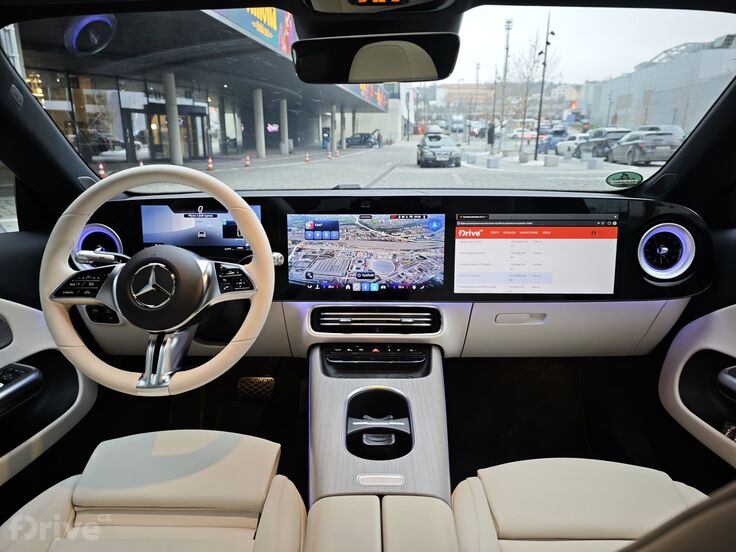 Mercedes-Benz CLA (2025)