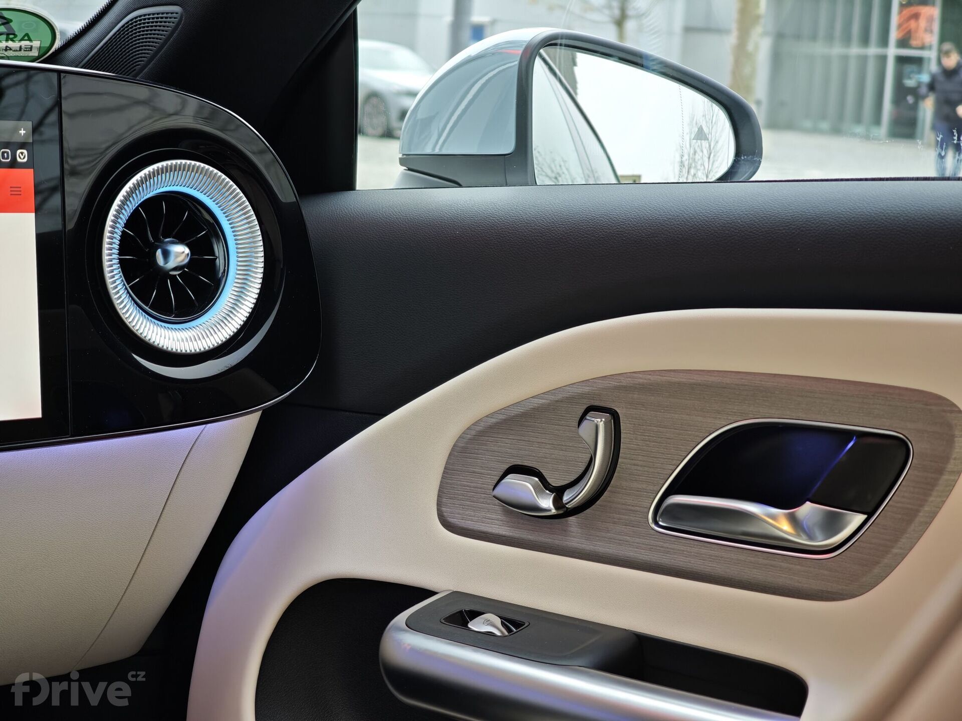 Mercedes-Benz CLA (2025)