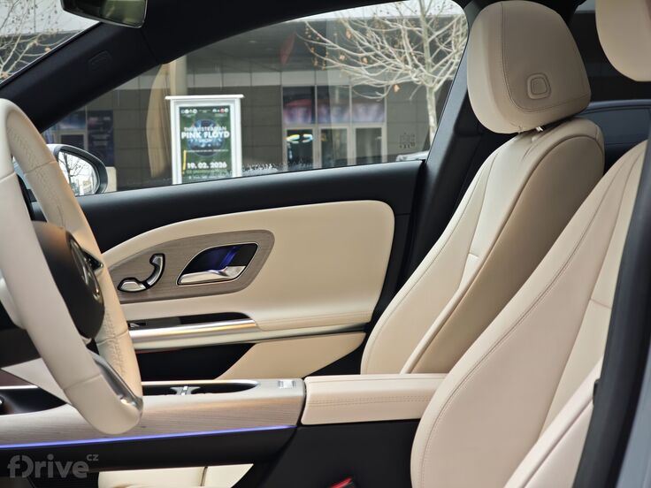 Mercedes-Benz CLA (2025)