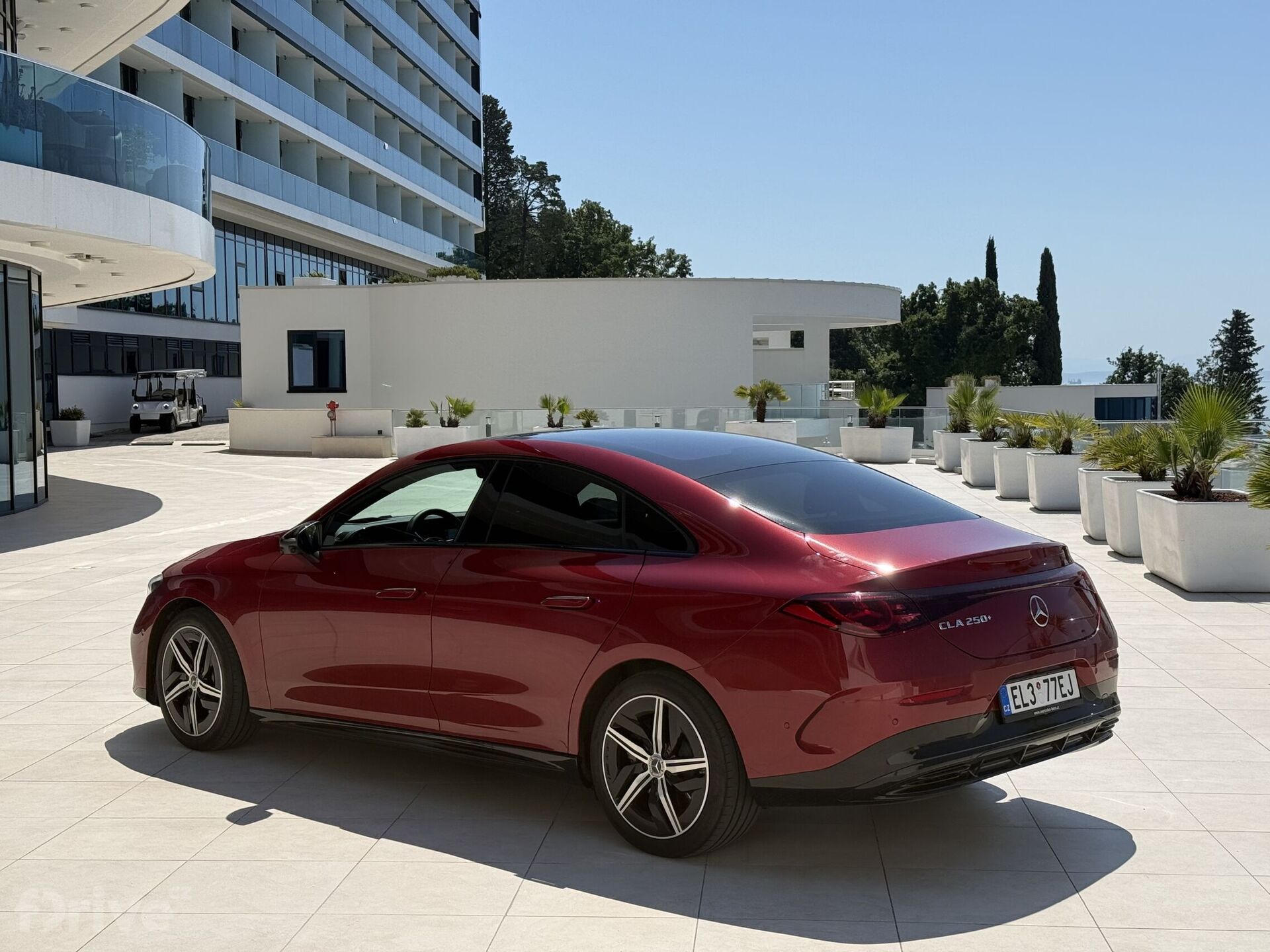 Mercedes-Benz CLA (2025)