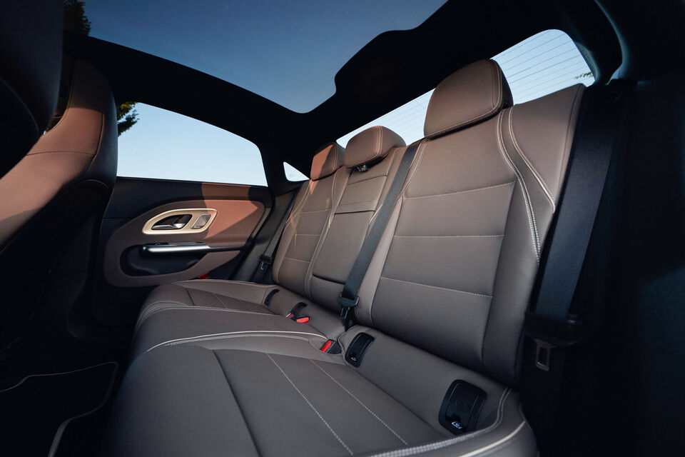 Mercedes-Benz CLA (2025)