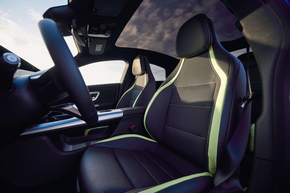 Mercedes-Benz CLA (2025)