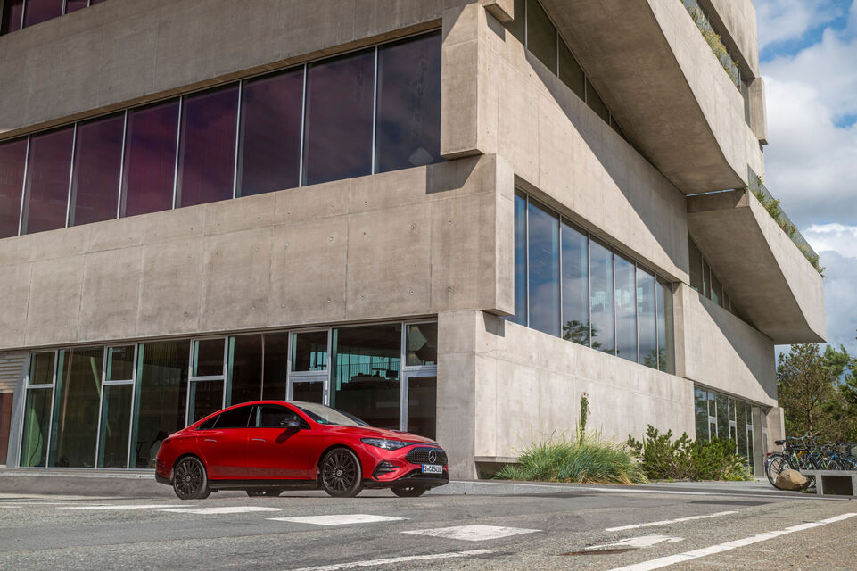 Mercedes-Benz CLA (2025)