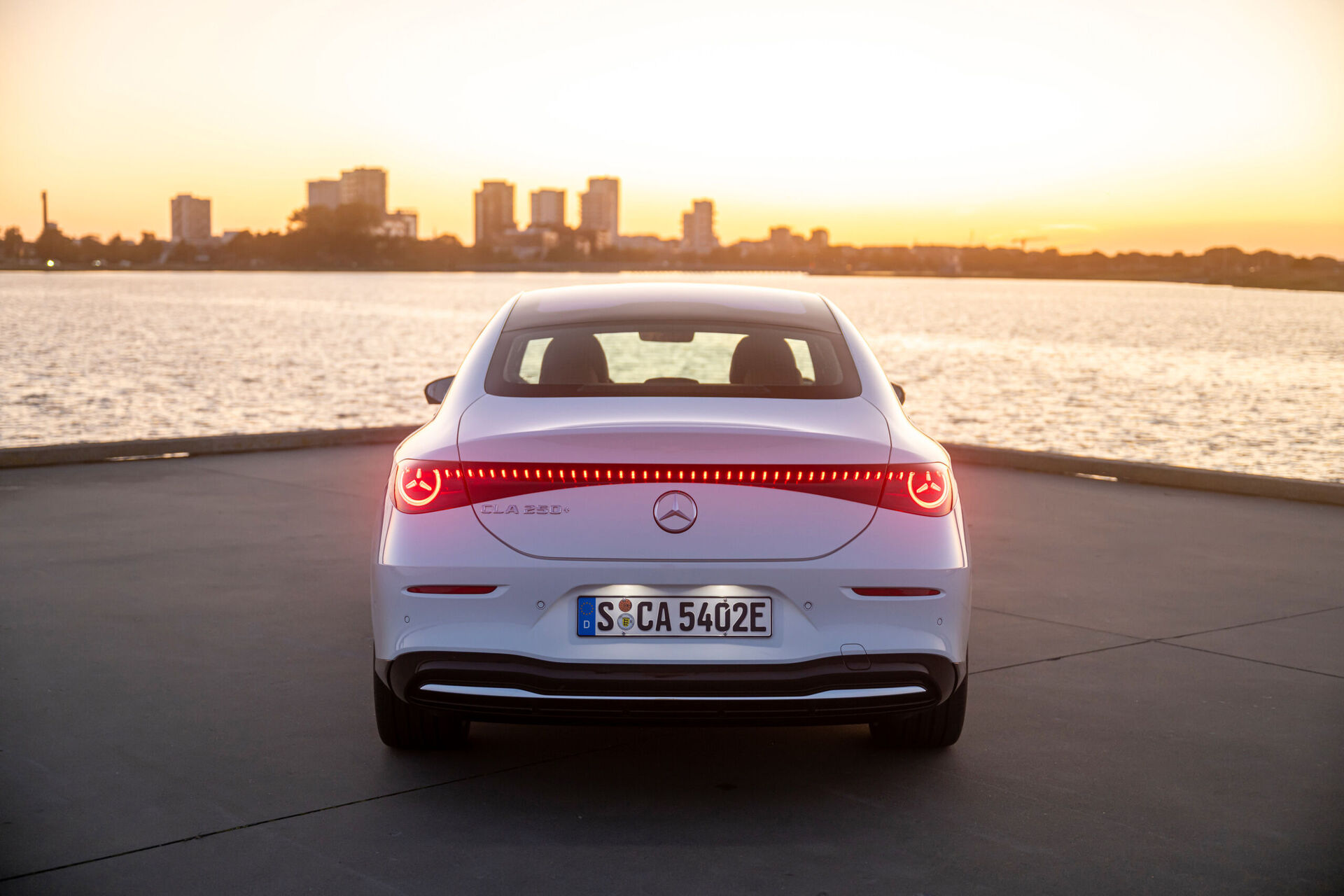 Mercedes-Benz CLA (2025)