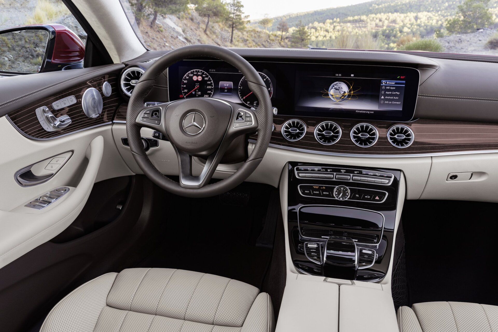 Mercedes-Benz E (2016)