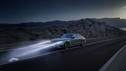 Mercedes-Benz E (2023)