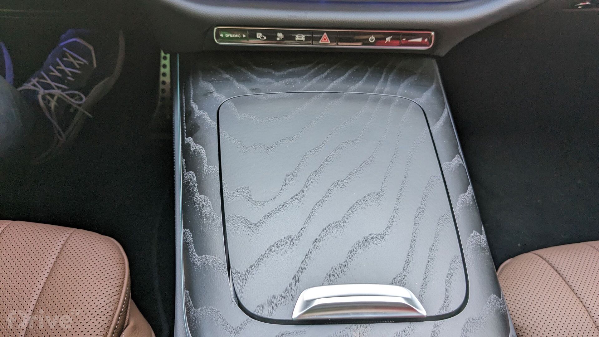 Mercedes-Benz E (2023)