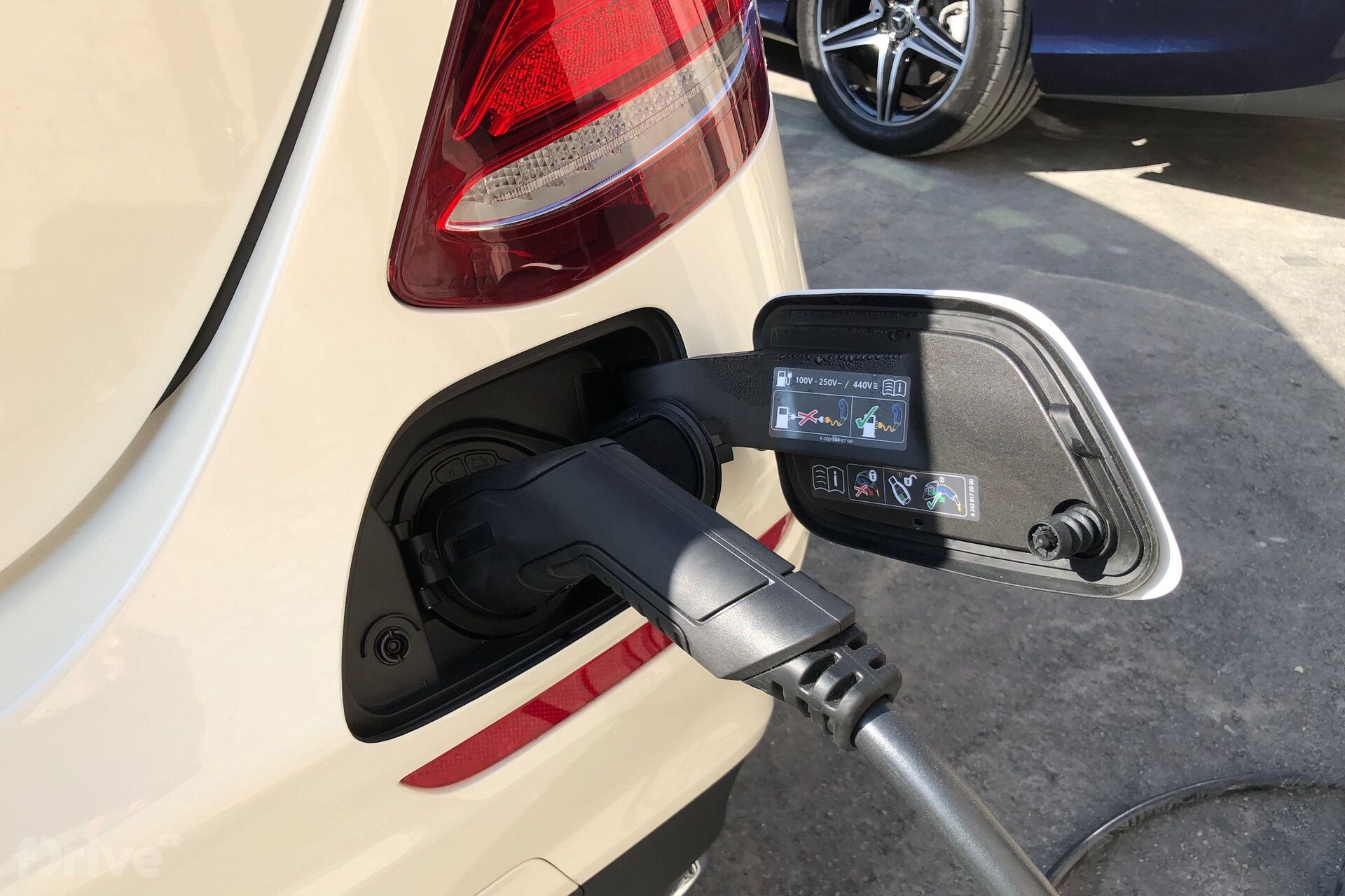 Mercedes-Benz E 300de