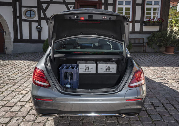 Mercedes-Benz E 300e