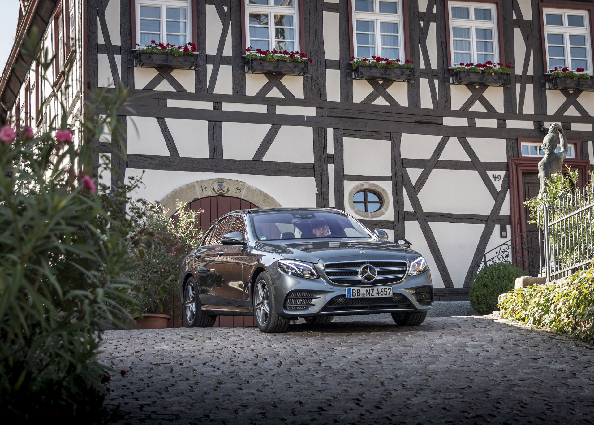 Mercedes-Benz E 300e