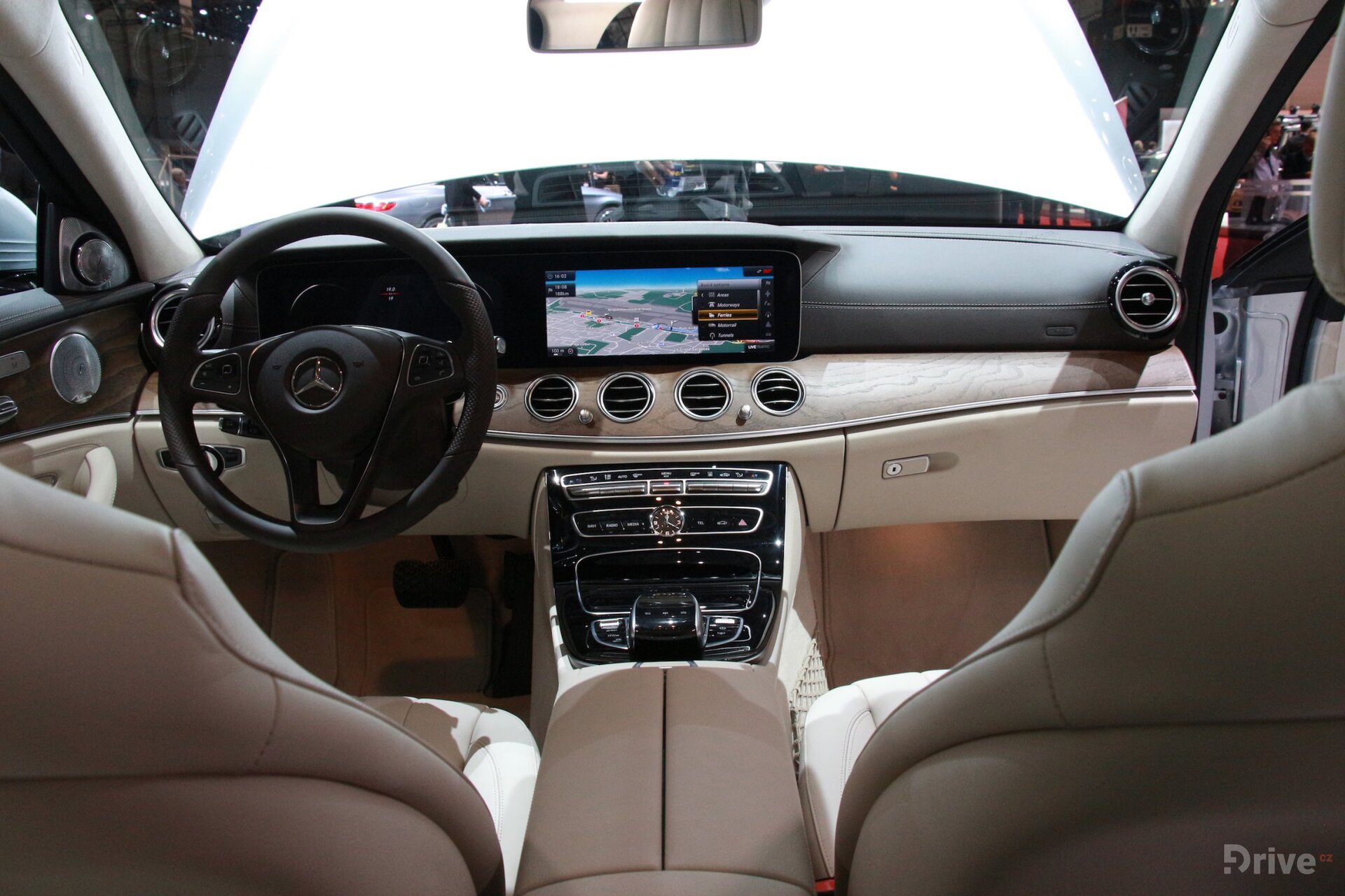 Mercedes-Benz E 350 e