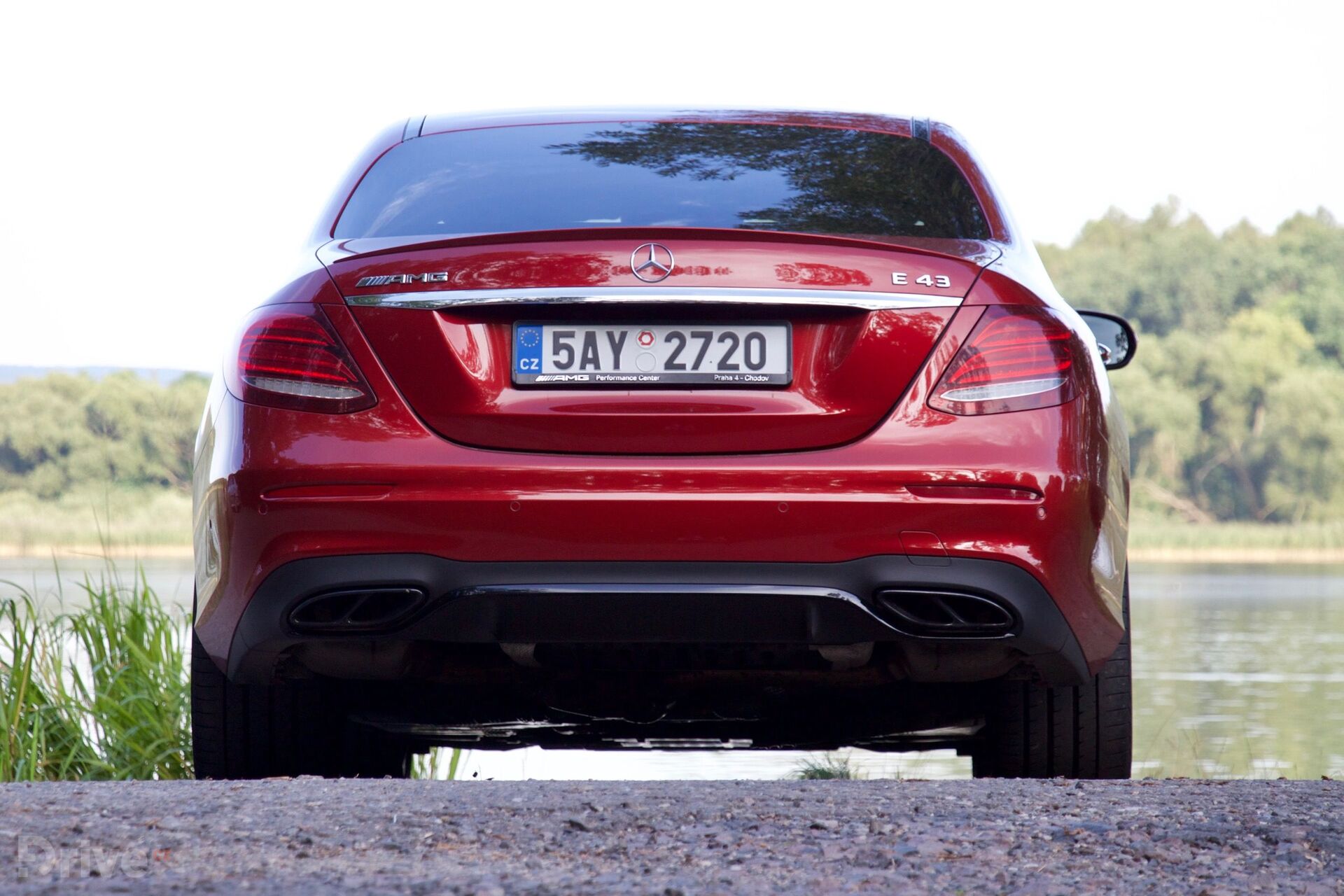 Mercedes-Benz E 43 AMG