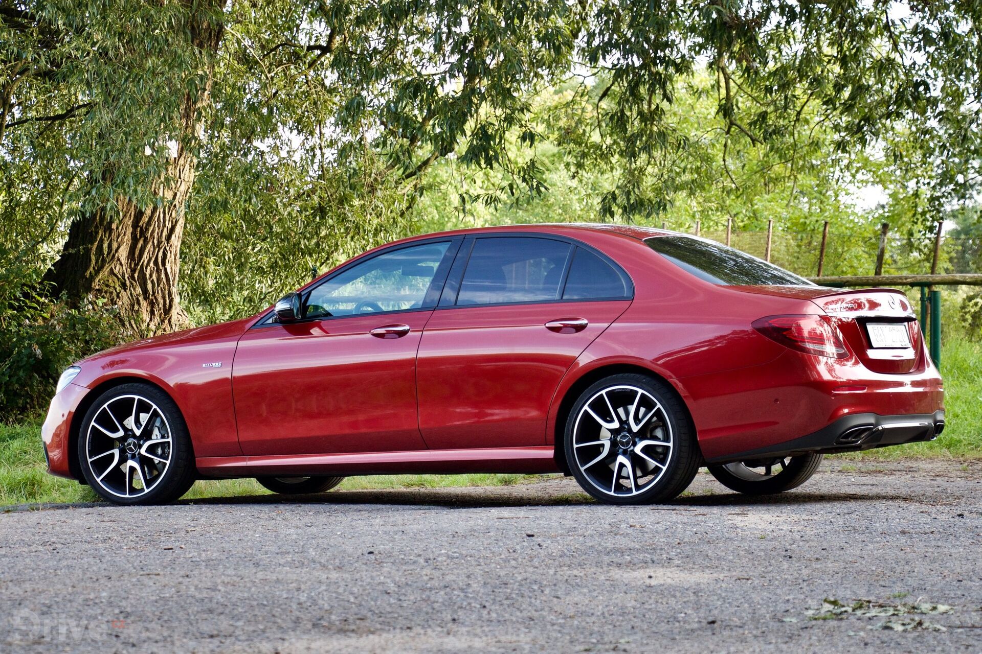 Mercedes-Benz E 43 AMG